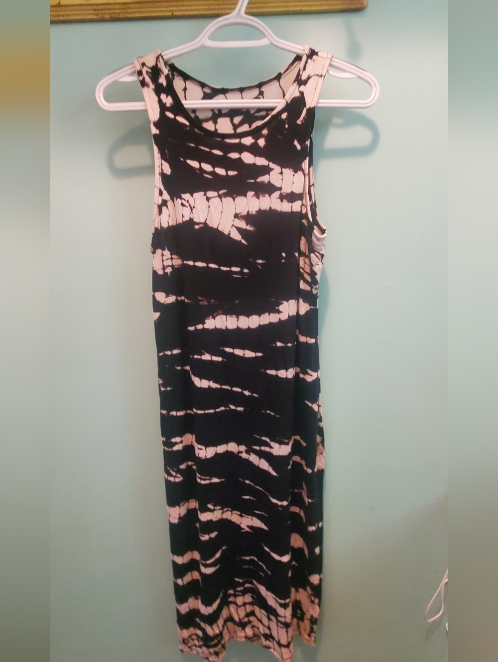 Black & Beige Tank Midi Dress